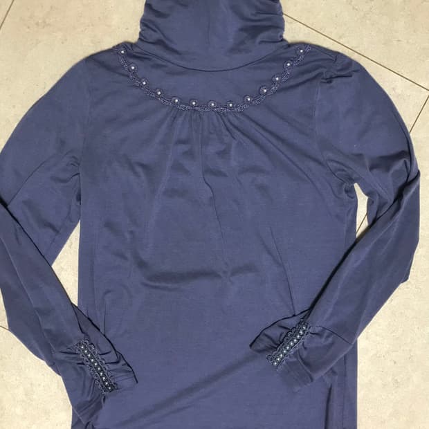 대장 엑시즈팜 진주 레이스 포인트 폴라티 롱슬리브