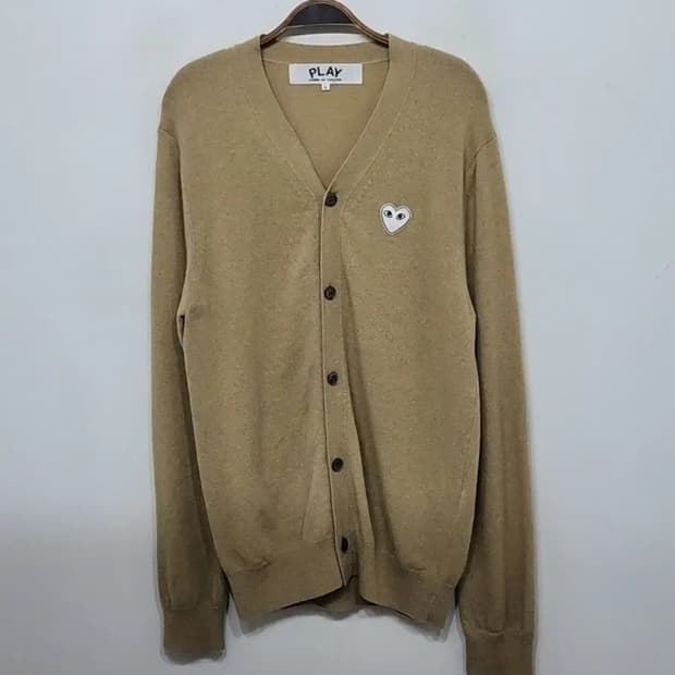 (정품) 꼼데가르송 가디건 베이지 화이트 와펜 AZ N066 