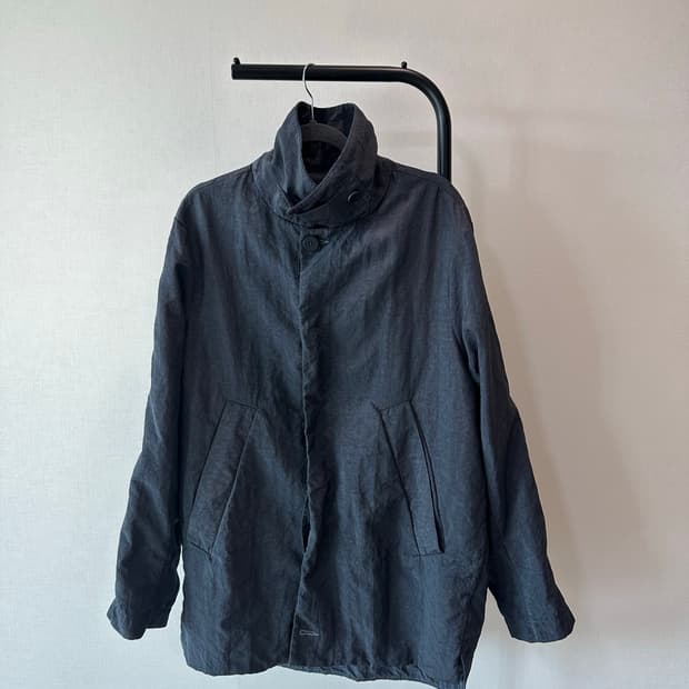 트랜짓 하이넥 파카