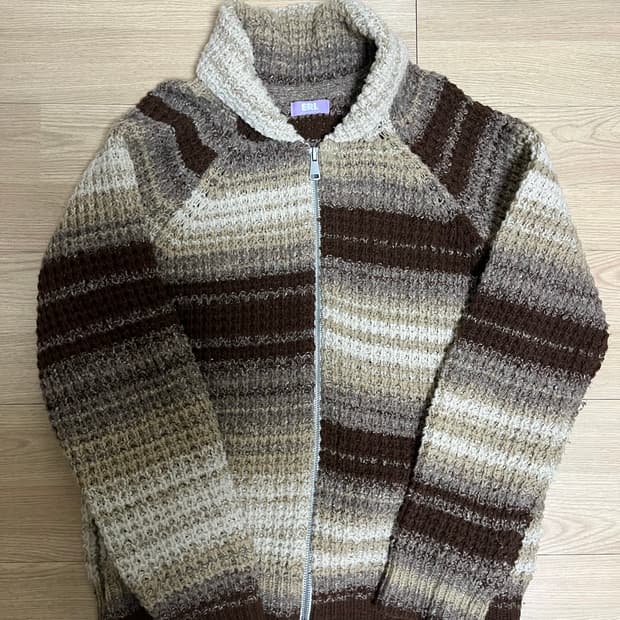 [L] ERL 니트 집업 가디건