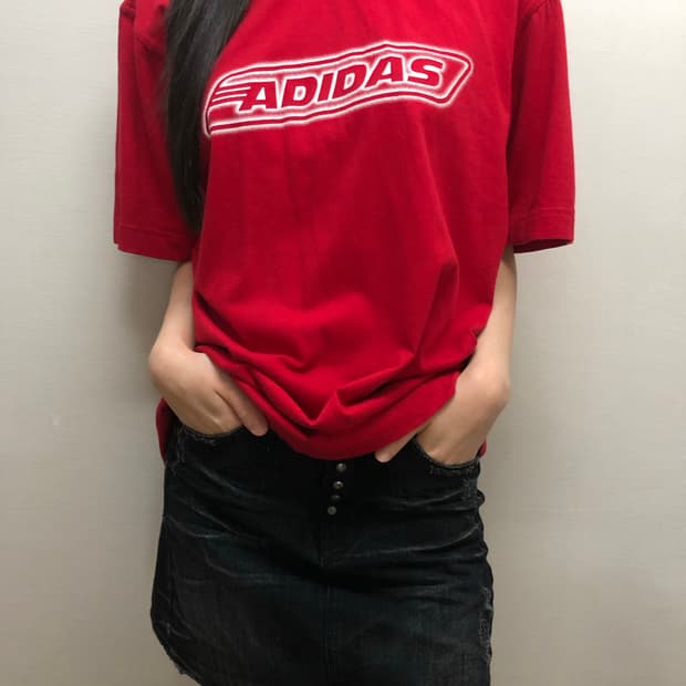 빈티지 아디다스 레드 티셔츠