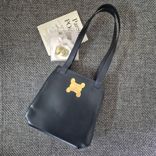 셀린느 트리오페 빈티지 숄더백