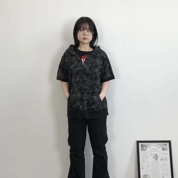 00's Zigge Plus Lettering Hood Zip