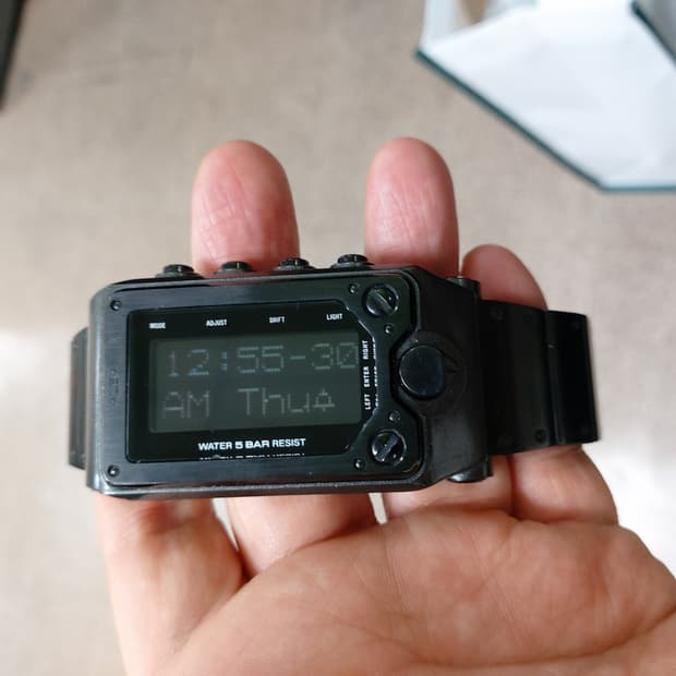 세이코 알바 웹 블랙 디지털 