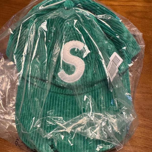 슈프림 코듀로이 s로고 그린