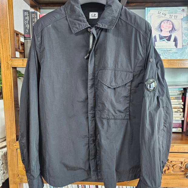씨피 cp컴퍼니 나일론 자켓 팔아요 95 100 셔츠