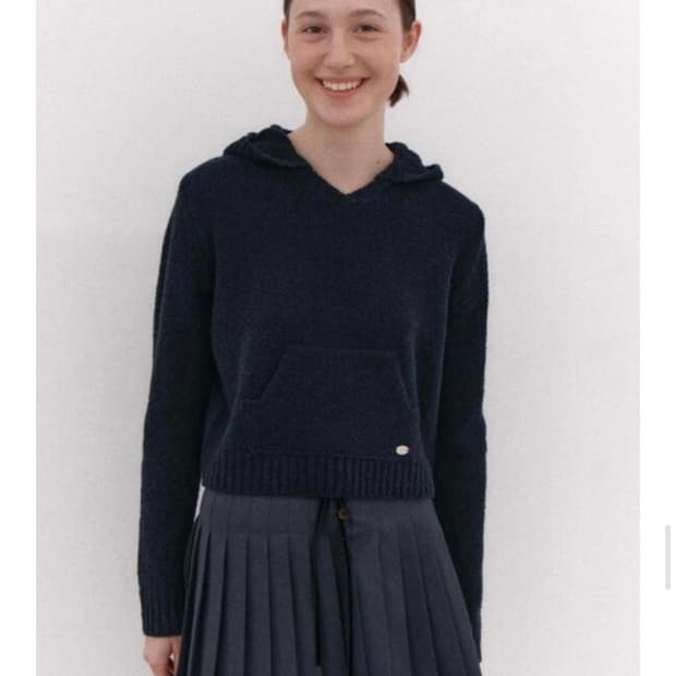 타낫 Light hoodie sweater / black