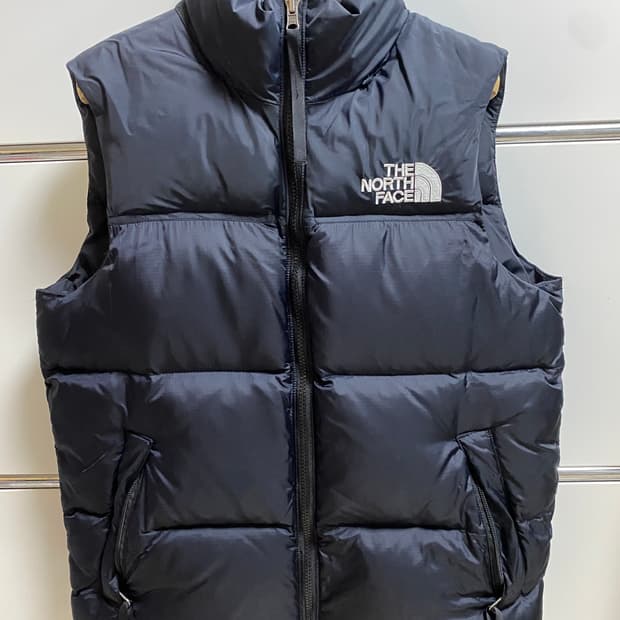 노스페이스 눕시 700 패딩 조끼 XS 블랙