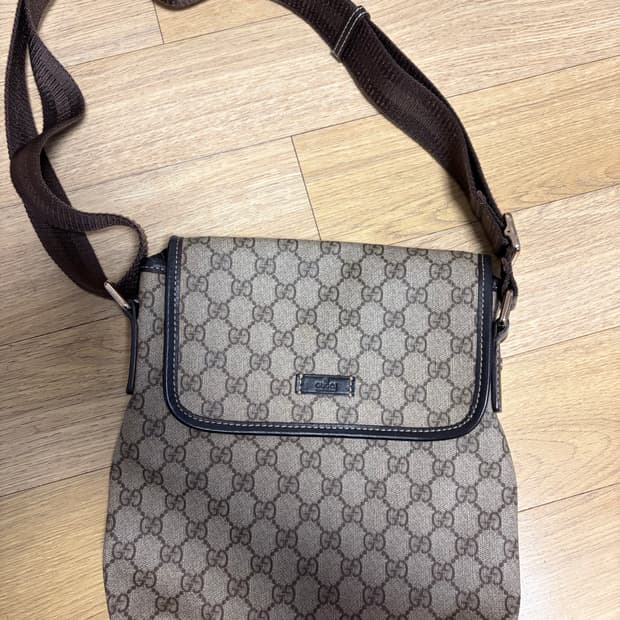 구찌 정품 크로스백