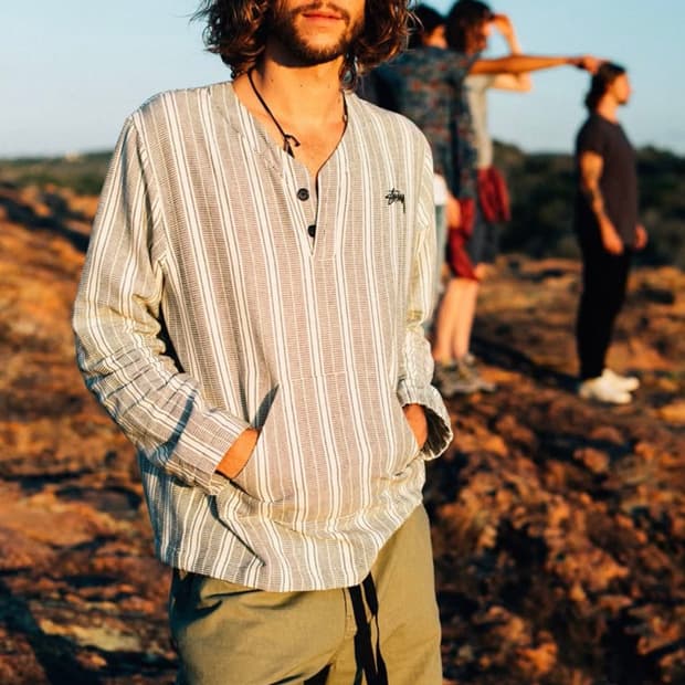 남녀공용) 스투시 코쿤 착용 헨리넥 맨투맨 스웨터 아노락티셔츠 코드쿤스트