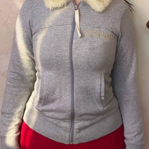 아디다스 퍼 트리밍 후드 집업