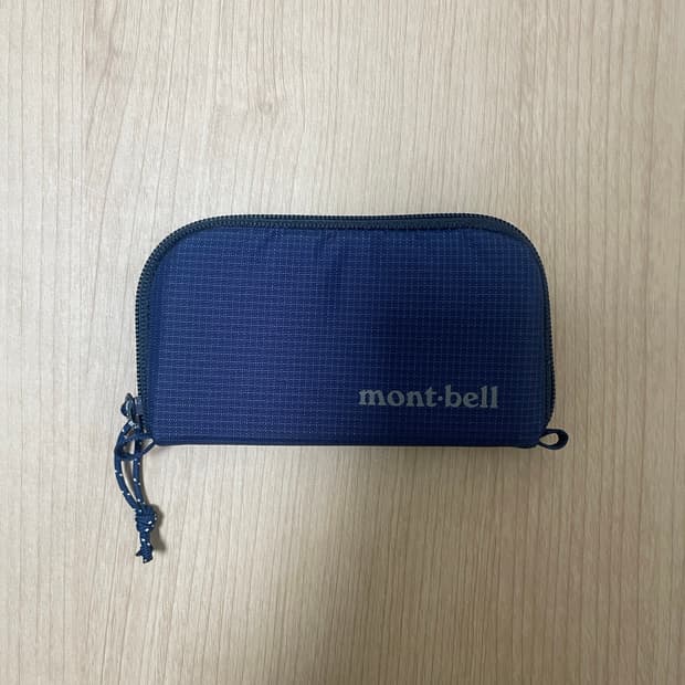 몽벨 카드지갑