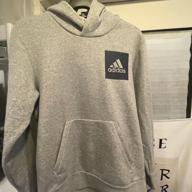 아디다스후드 사이즈100