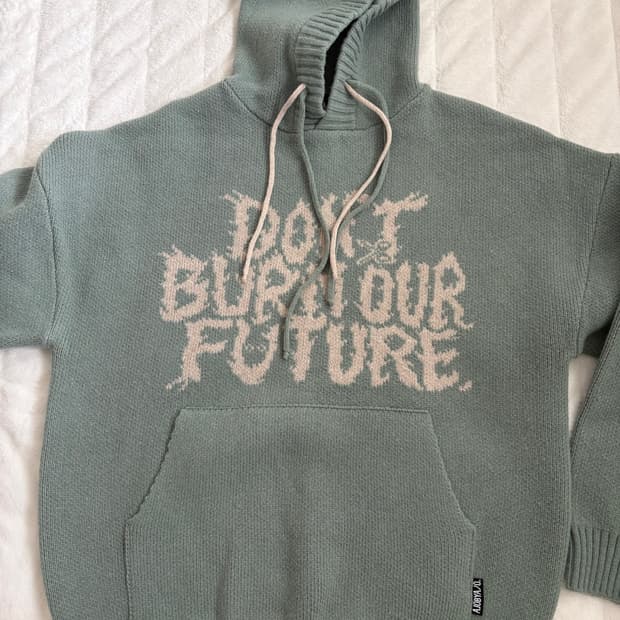 아조바이아조 니트 후드