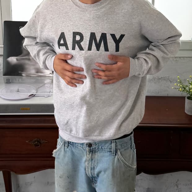 ARMY 스웻셔츠 그레이