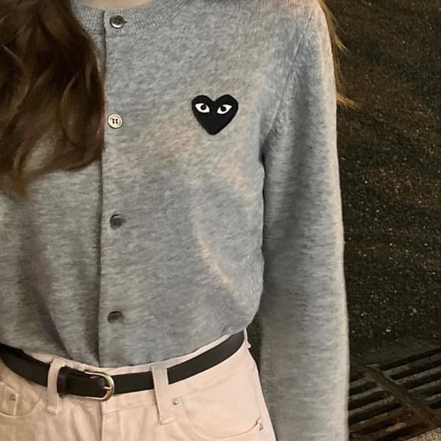 꼼데가르송 블랙 하트 가디건 