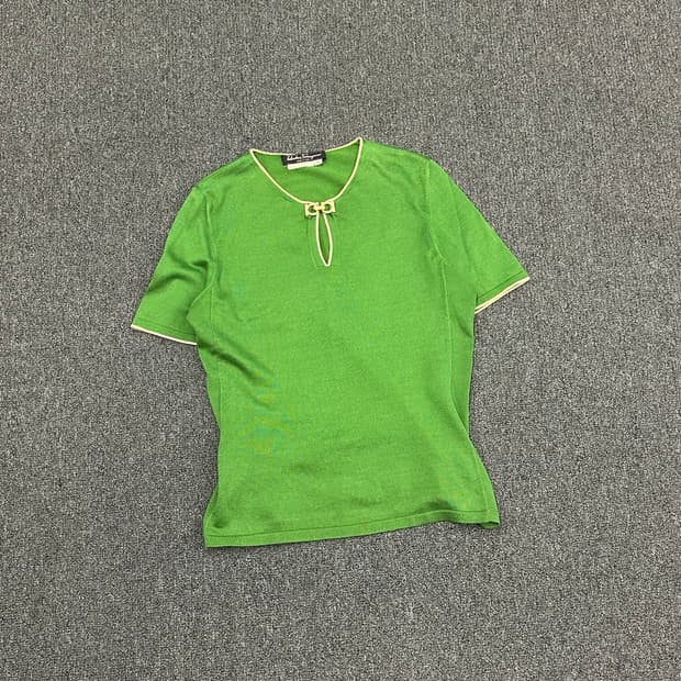 M)살바토레 페라가모 버클 그린 반팔