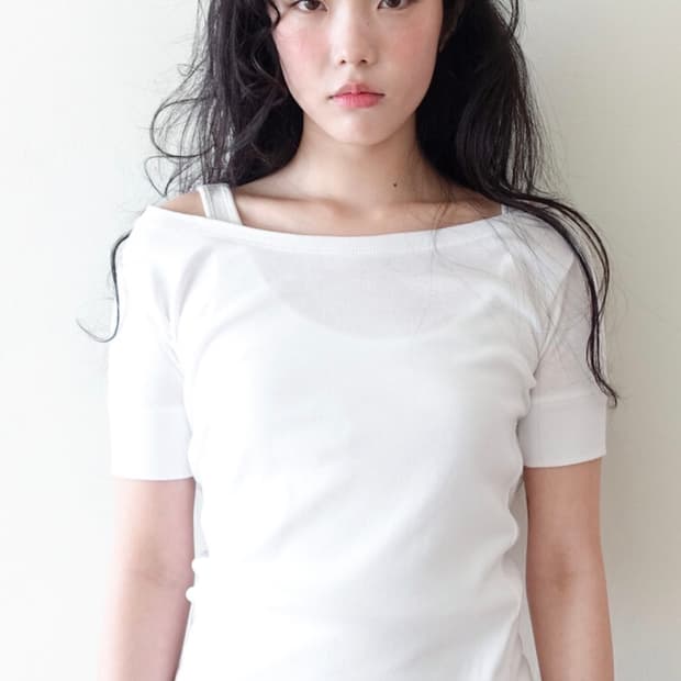 [당일배송/새상품] 샵페어리 립 하프 탑 화이트, 샵페어리 티셔츠