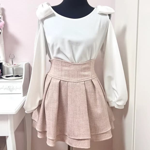 잉그니 어깨 리본 레이스 블라우스 니트 리즈리사 고전 트랄라라 스나계