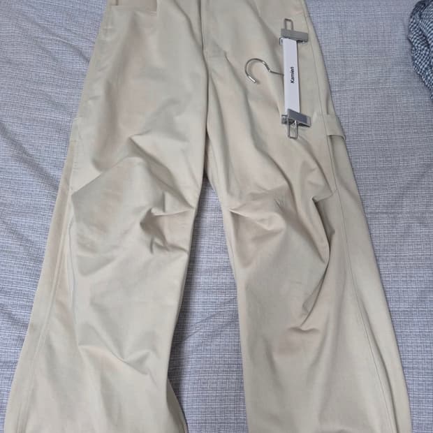 카미엔 X 코인서울 247 올데이 슬랙스 베이지 2size