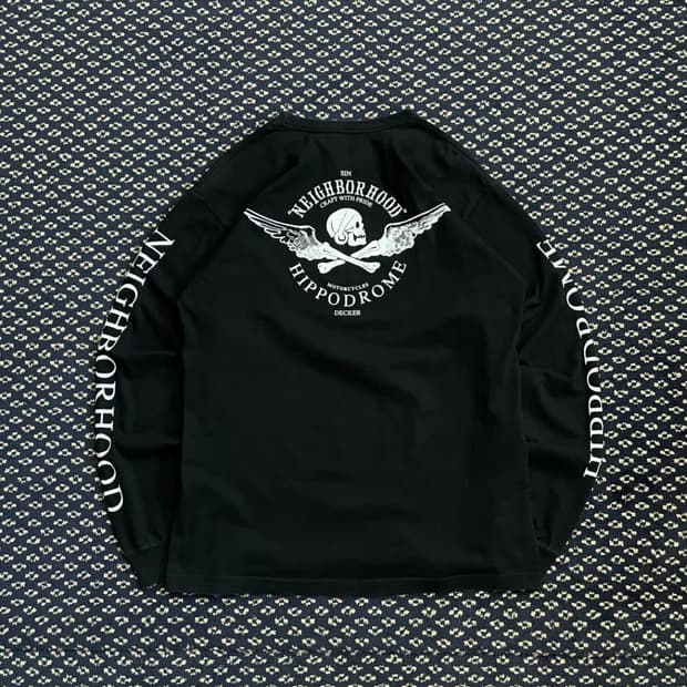 Neighborhood 롱슬리브