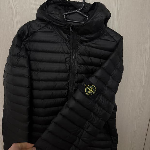 스톤아일랜드 경량패딩