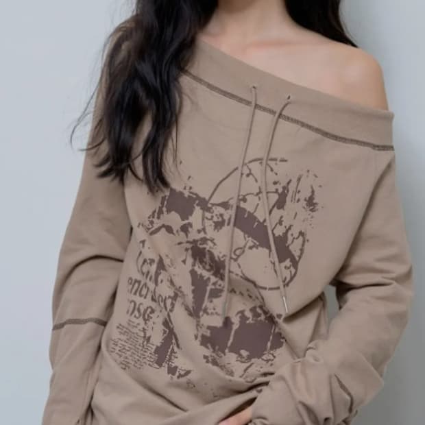 팬시클럽 펄로즈오프숄더 베이지