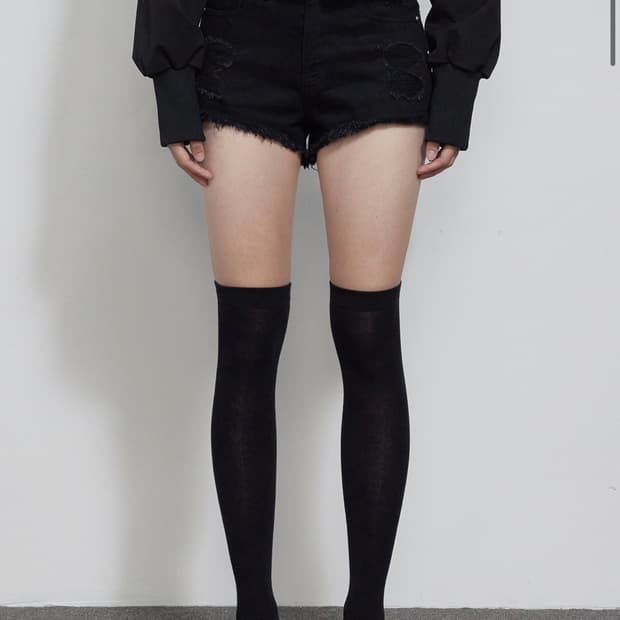 S) 보헤미안서울 데미지 쇼츠 블랙 