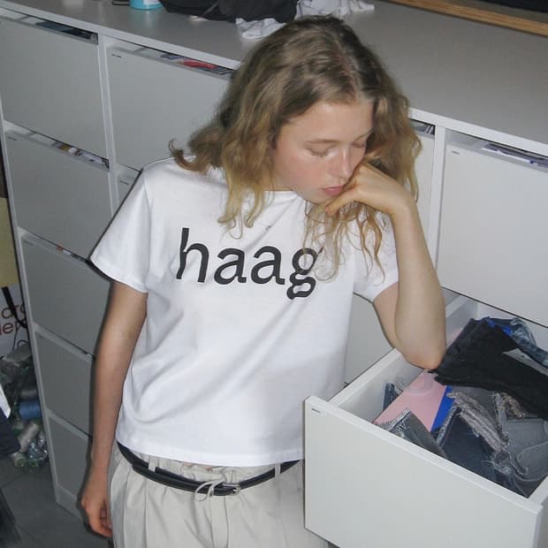 헤이그 haag a birthday 반팔 티셔츠