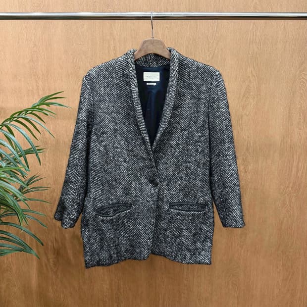 이자벨마랑 에뚜왈 헤링본 싱글 자켓 노치드 카라 디테일 레귤러핏 블랙