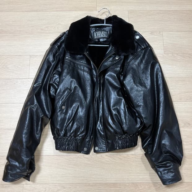 보헴서 Bohemseo 레더 무스탕