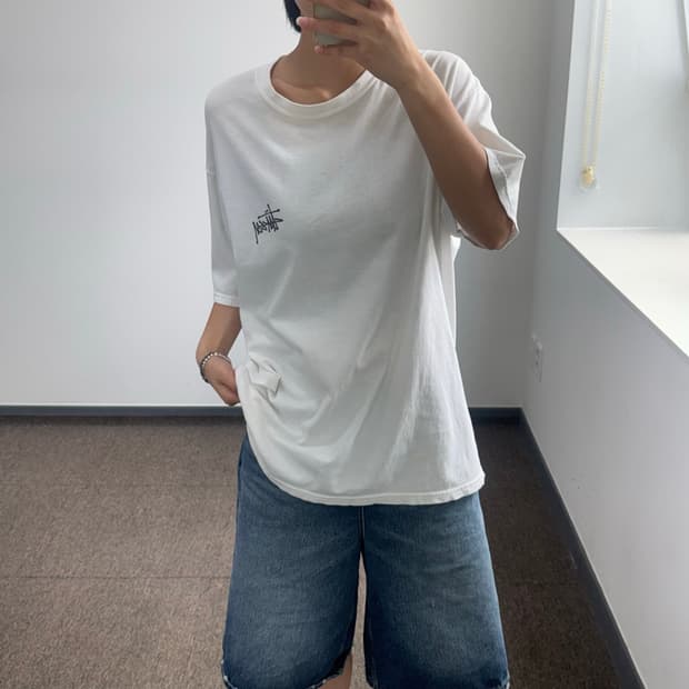Stussy 스투시 백 빅 로고 화이트 반팔