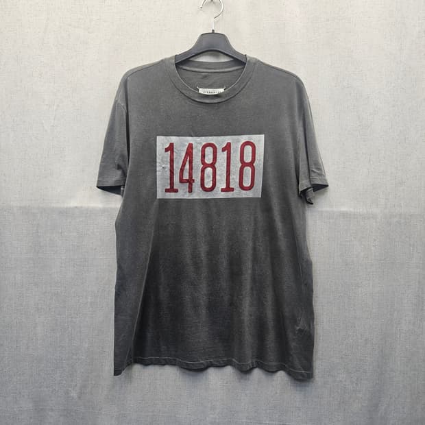 마르지엘라 18s 홀로그램 프린팅 티셔츠 240.