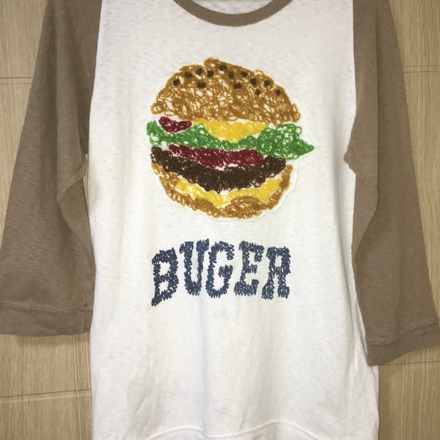 Burger needlework raglan t-shirt