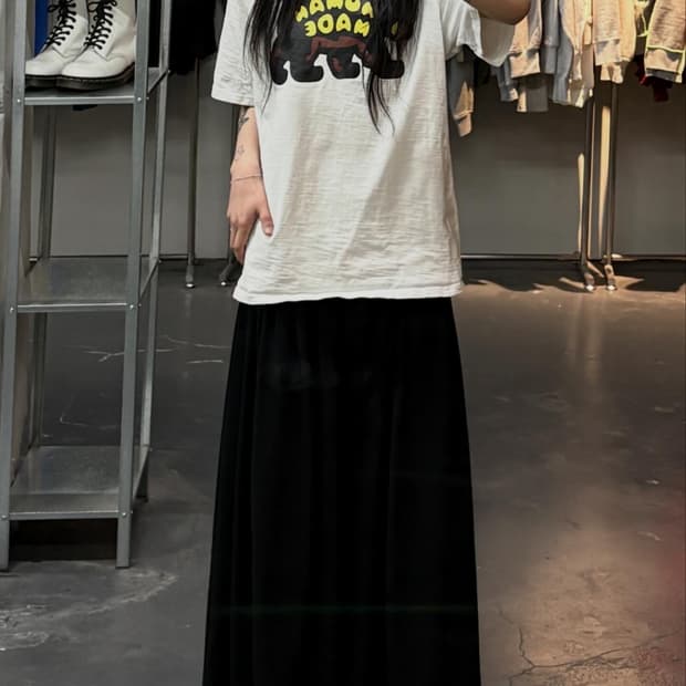 휴먼메이드 그래픽 화이트 반팔 A3811