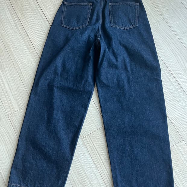 비슬로우 투턱 와이드 데님 30사이즈