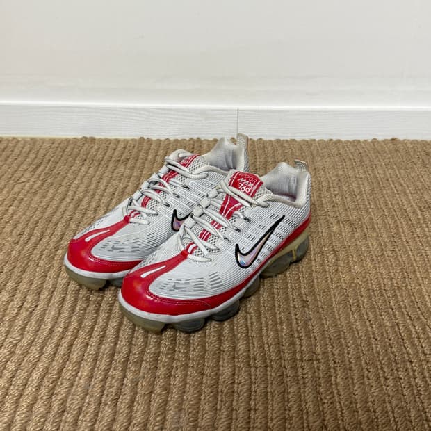 나이키 베이퍼 에어 맥스 360 (슈프림 맛)