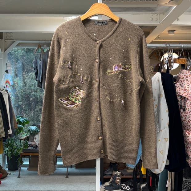 고이비토 미사키 웨스턴 참 가디건