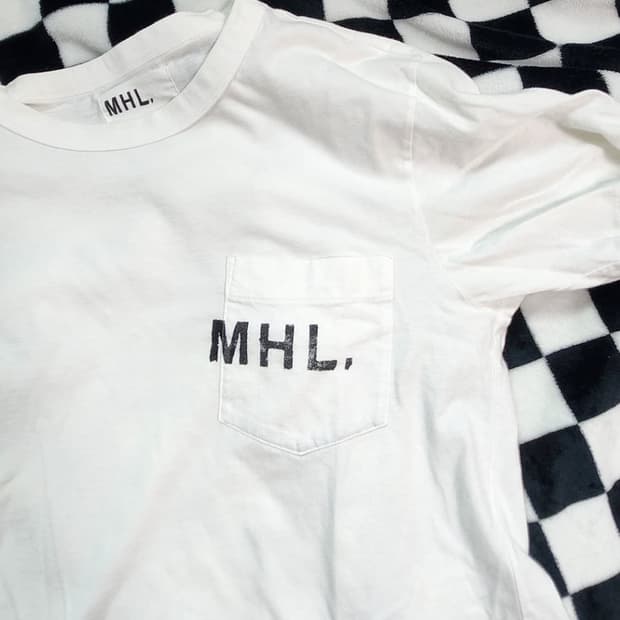 MHL 반팔 티셔츠