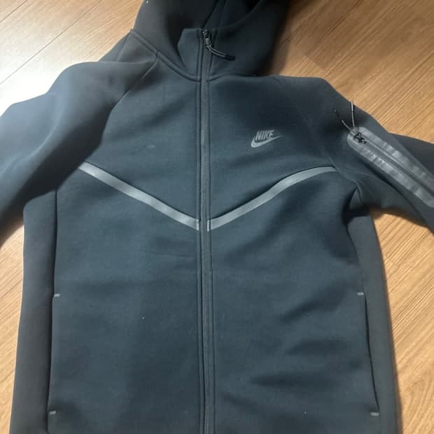 나이키 테크플리스