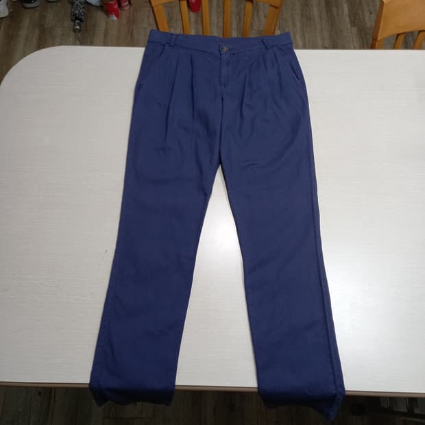 32 BENETTON 투턱 스판 슬림일자 치노 네이비 32-410