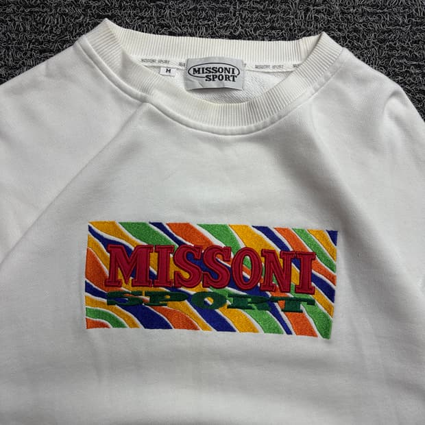 00s 미쏘니 아카이브 빅로고 크루넥 스웻셔츠 1985