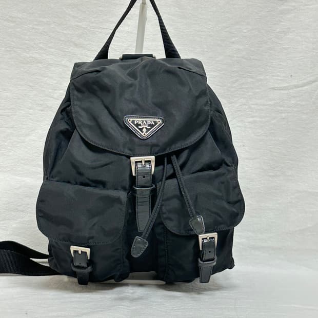 정품 프라다 포코노 나일론 투포켓 스몰 백팩 블랙