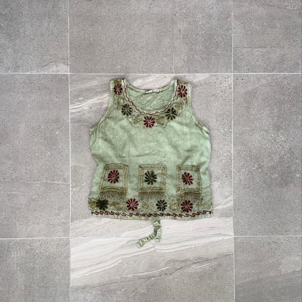 Ash khaki oriental flower embroid 슬리브리스