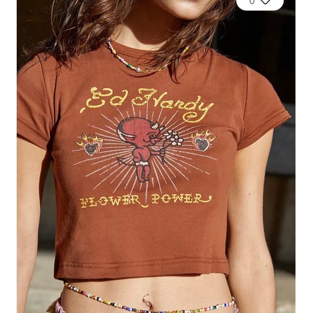 에드 하디 x UO 한정판 타투 베이비 크롭티 브라운 반팔 티셔츠 