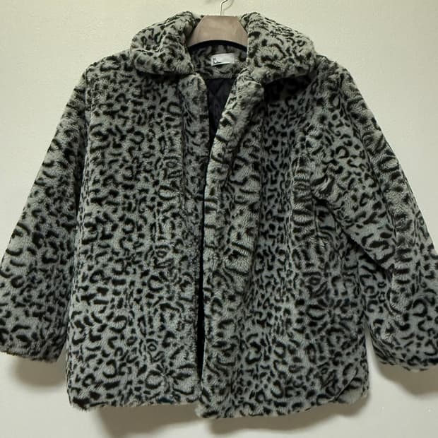 Grey leopard fur jacket