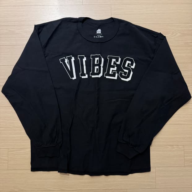 Isness music 이즈네스 뮤직 롱 슬리브 VIBE