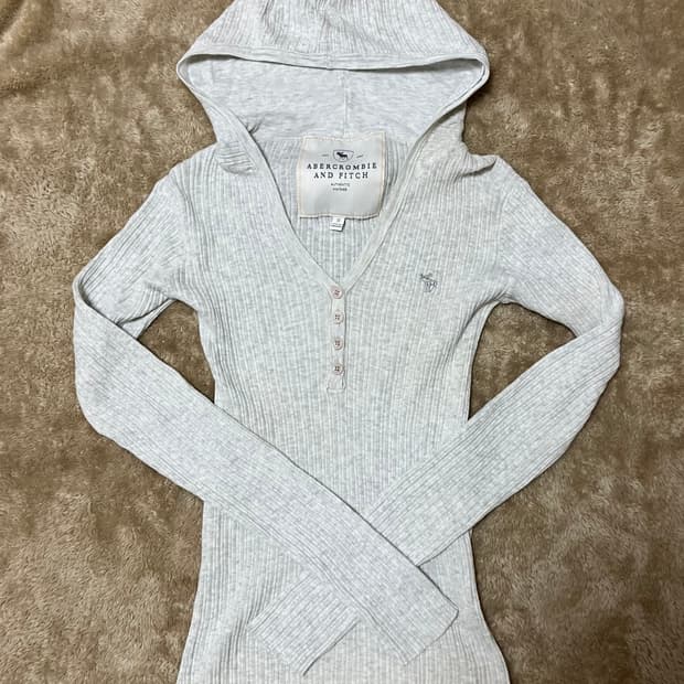 아베크롬비 y2k 딱붙 헨리넥 긴팔