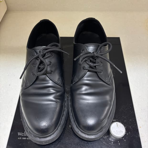 닥터마틴 1461 모노 270