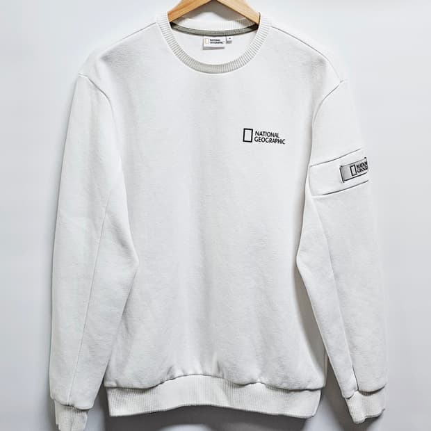 내셔널지오그래픽 맨투맨 M